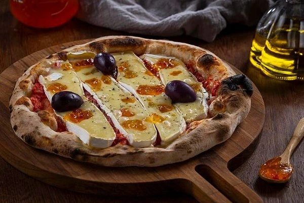 Top 10 Pizzerias in Brazil: A Slice of Culinary Excellence